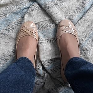 Patent nude Me Too flats